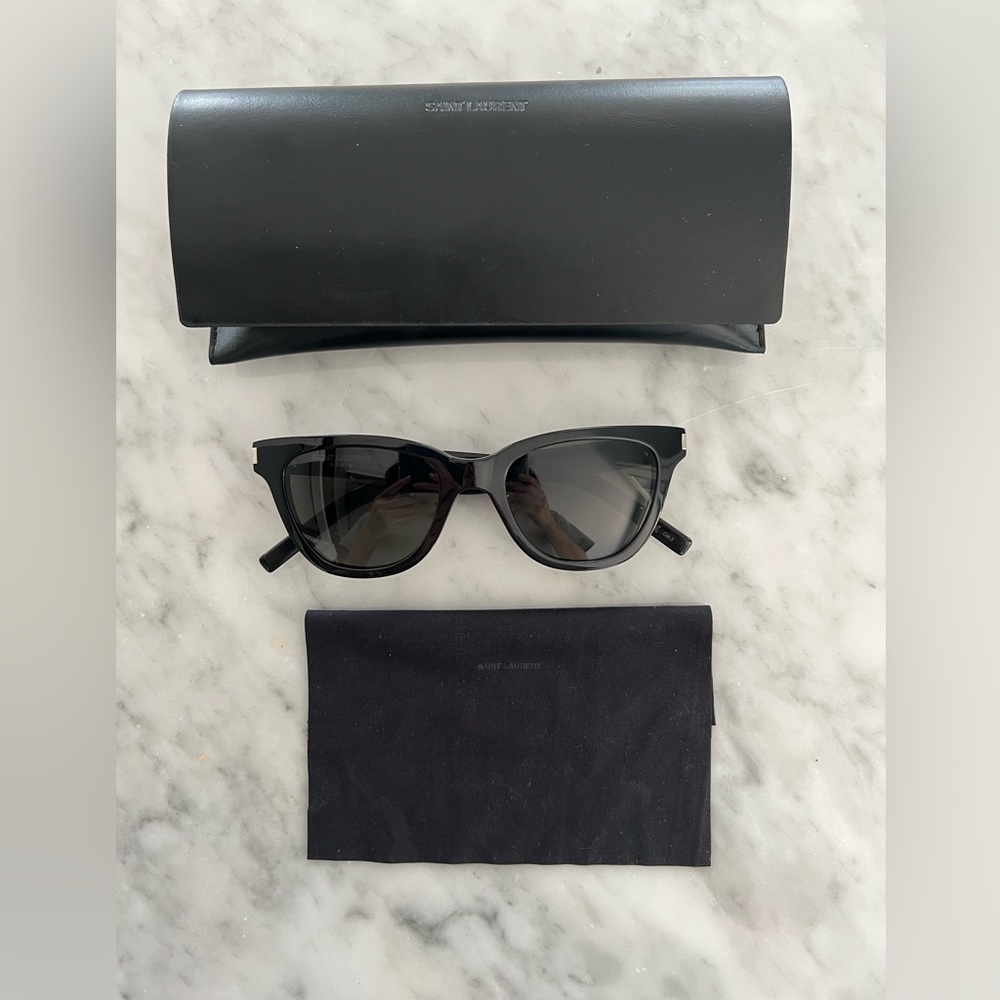 SAINT LAURENT  SL 51- black sunglasses perfect condition.